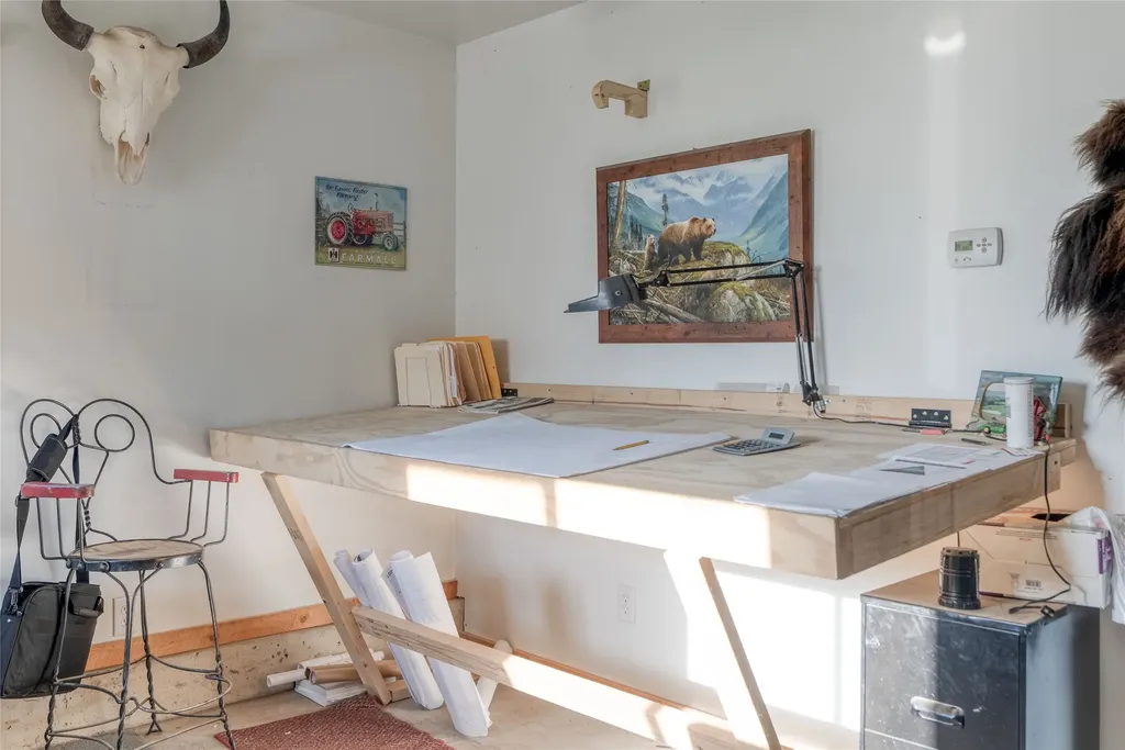 1675 Haywire Gulch Kalispell MT 59901