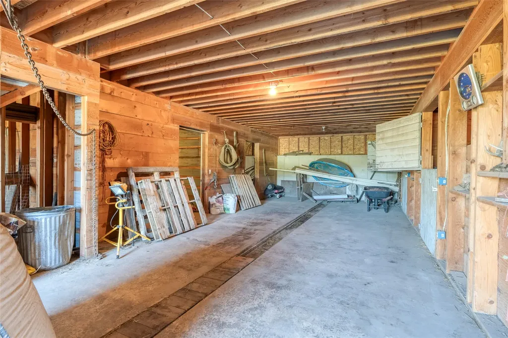 1675 Haywire Gulch Kalispell MT 59901