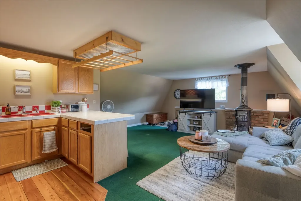 1675 Haywire Gulch Kalispell MT 59901