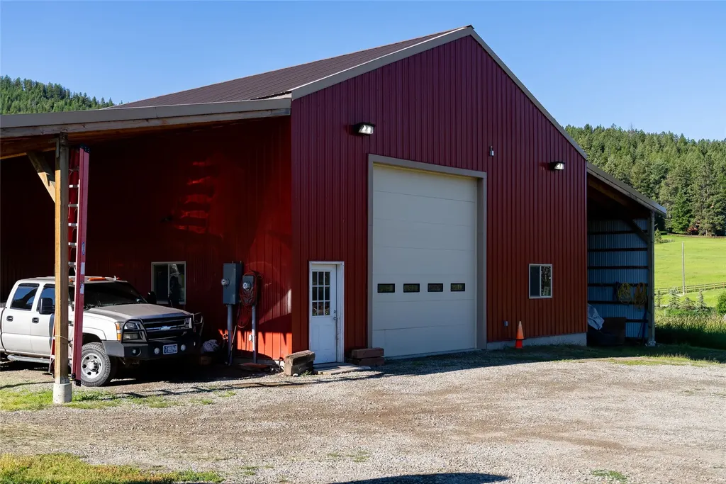 1675 Haywire Gulch Kalispell MT 59901