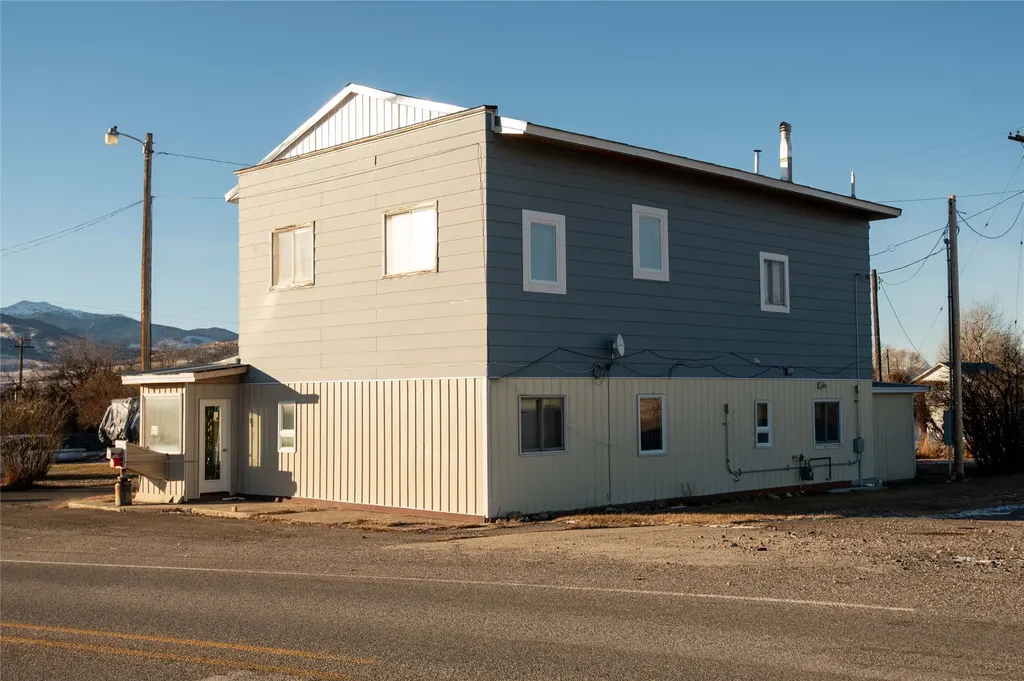 54 State Highway 359 Cardwell MT 59721