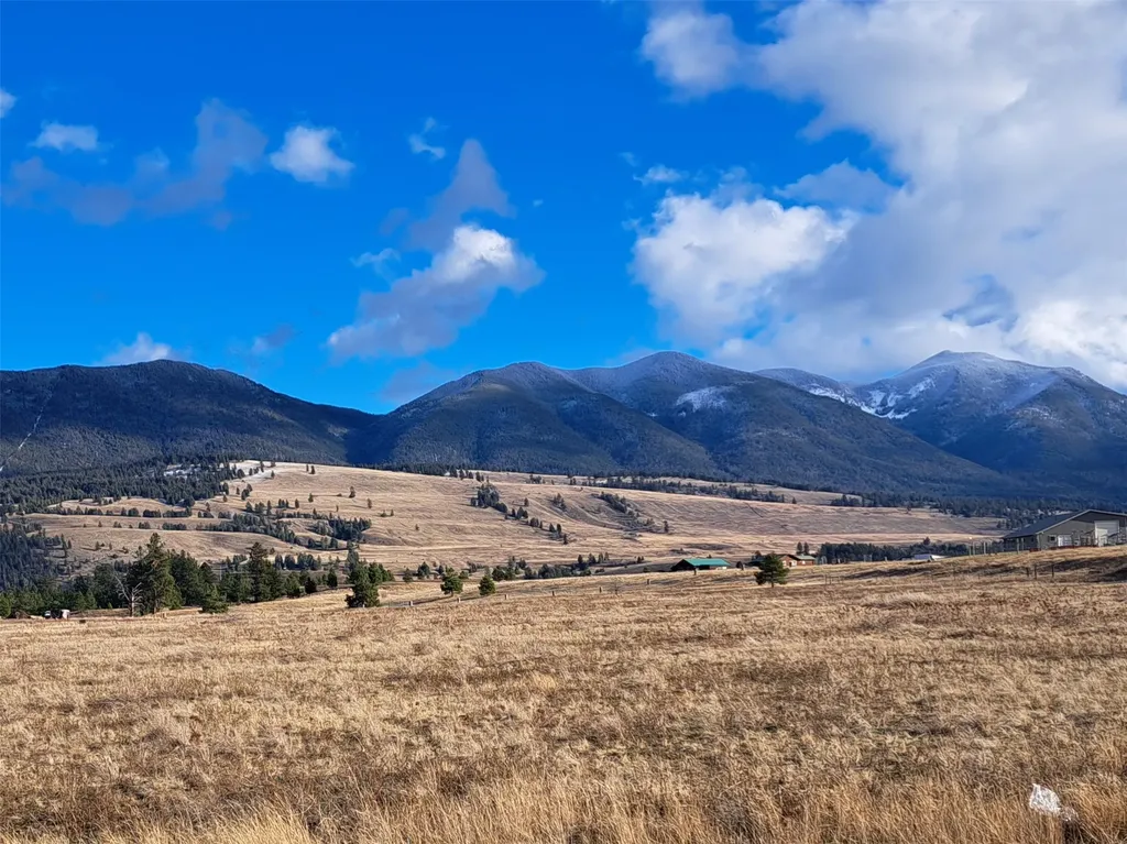 5946 Airport Road Eureka MT 59917