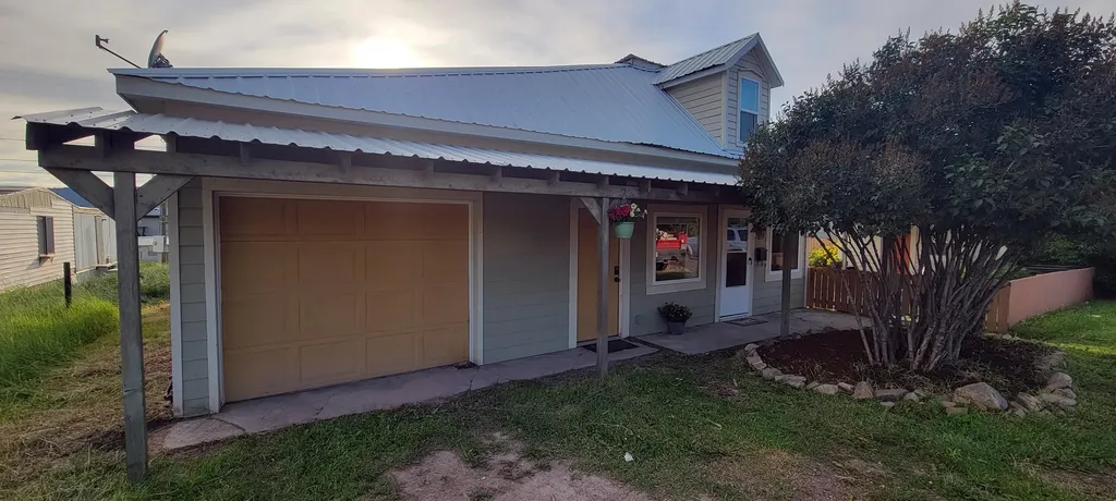 921 Main Street Philipsburg MT 59858
