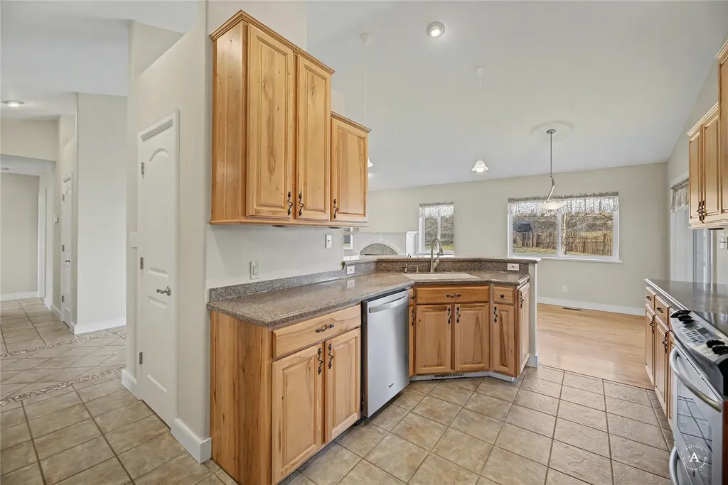 6870 Scratchgravel Drive Helena MT 59602