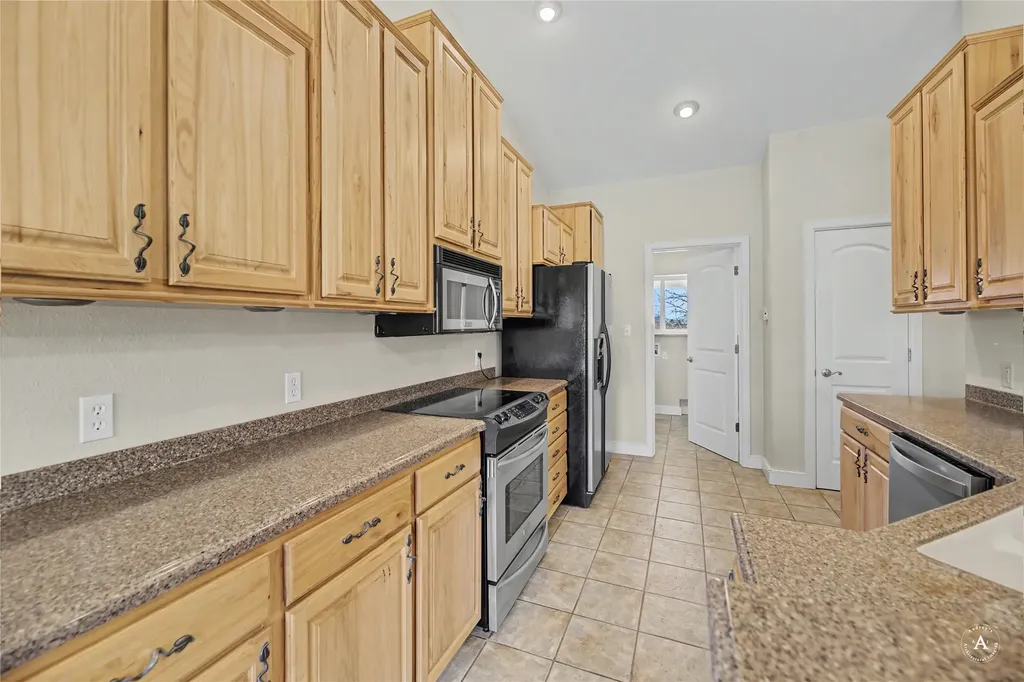 6870 Scratchgravel Drive Helena MT 59602