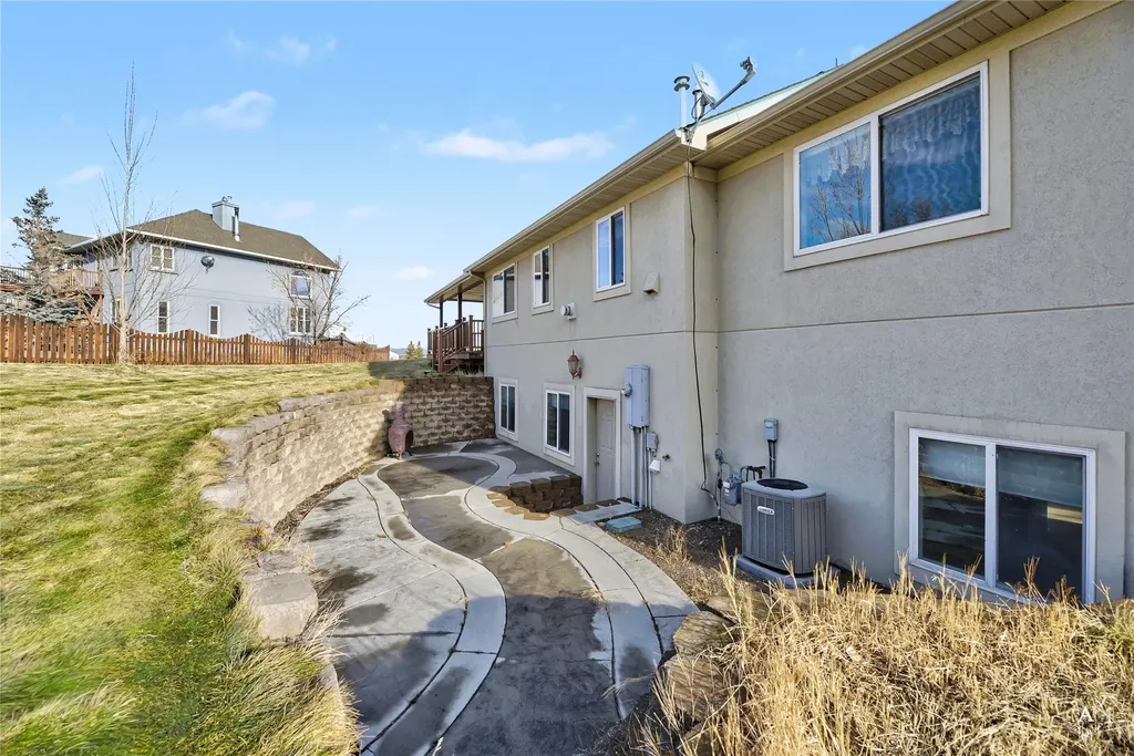 6870 Scratchgravel Drive Helena MT 59602