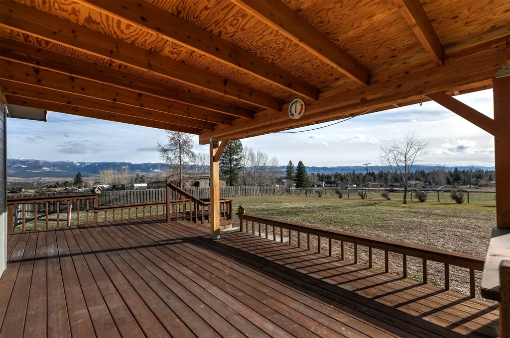 106 Vantage Lane Hamilton MT 59840