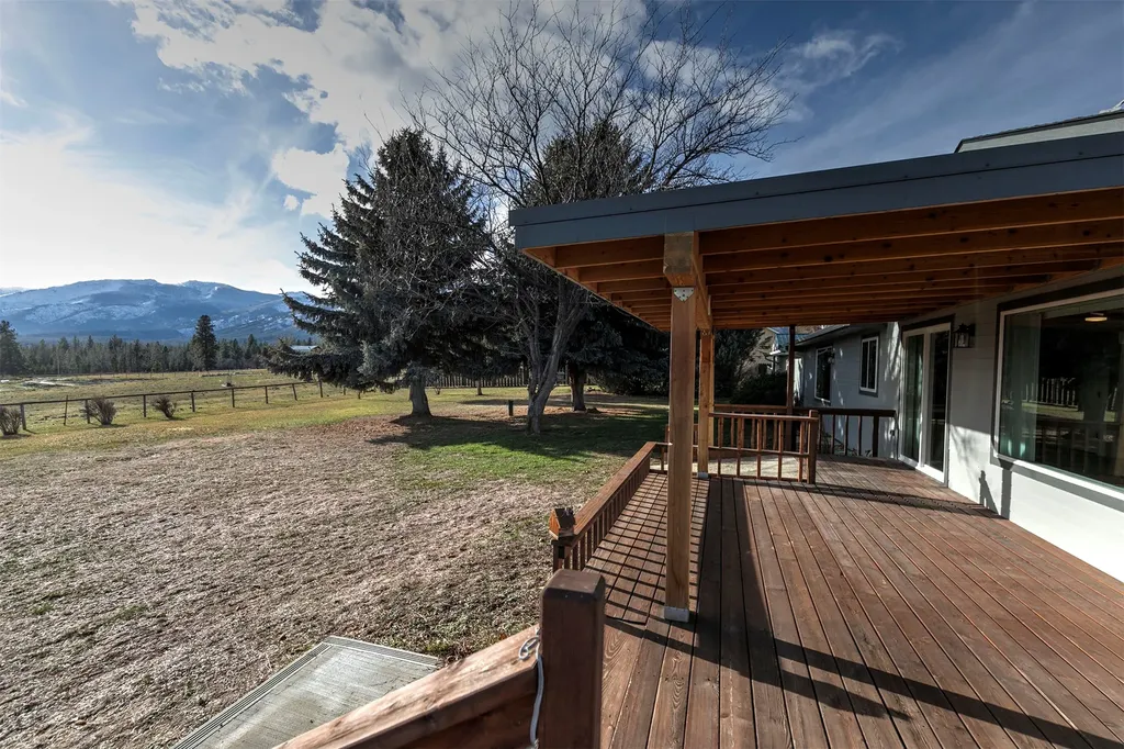 106 Vantage Lane Hamilton MT 59840