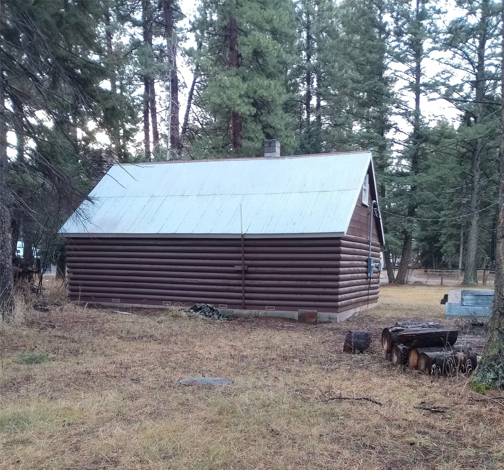 622 D Street Lincoln MT 59639