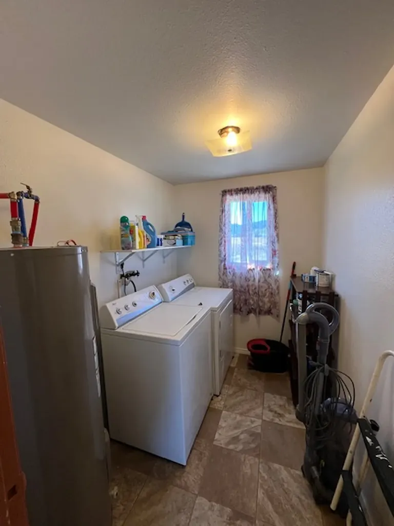 3754 Crackerville Road Anaconda MT 59711