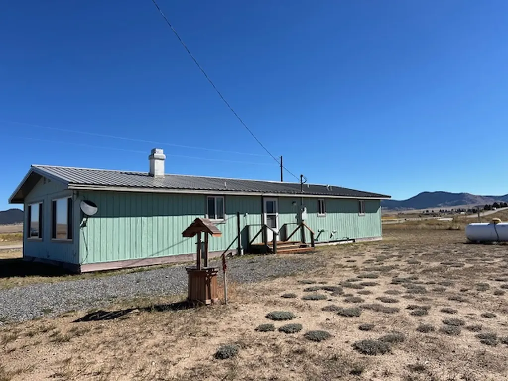 3754 Crackerville Road Anaconda MT 59711