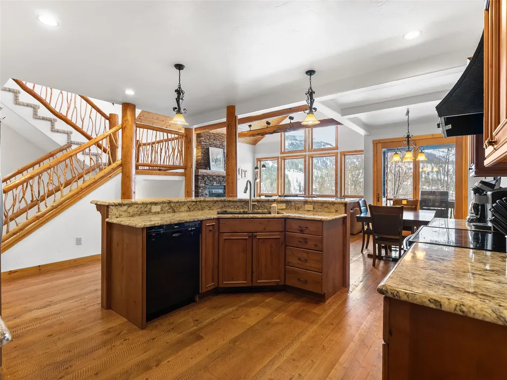 101 Wood Run Court Whitefish MT 59937