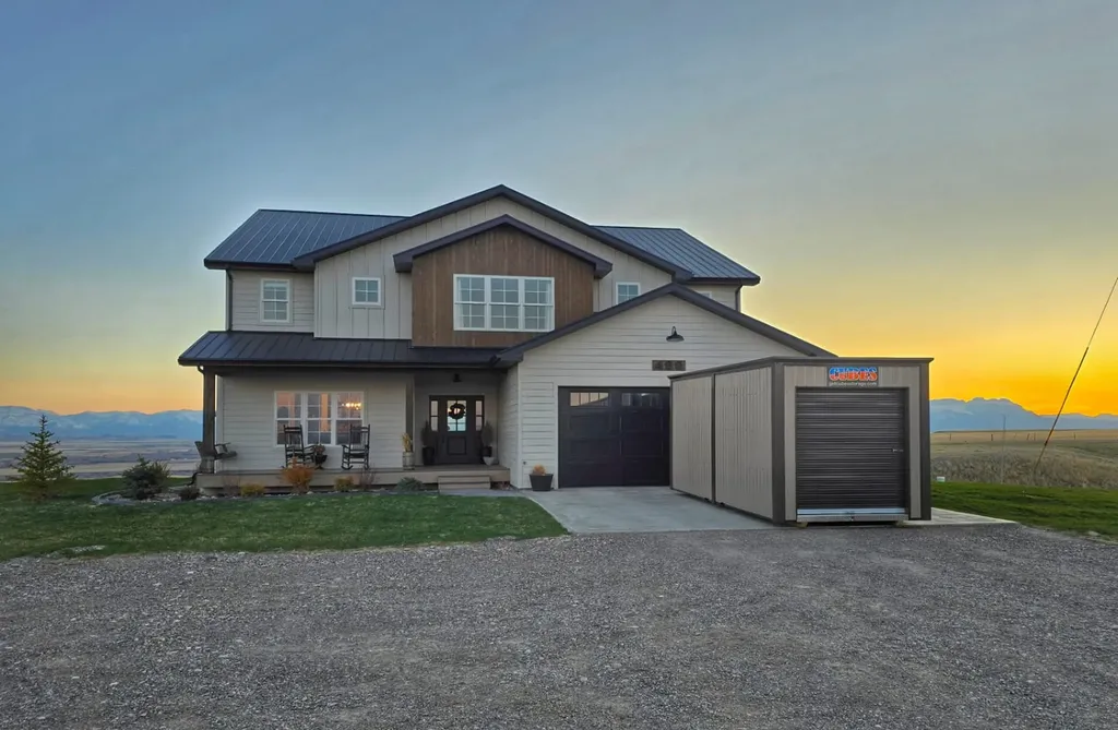 460 13th Lane SW Fairfield MT 59436