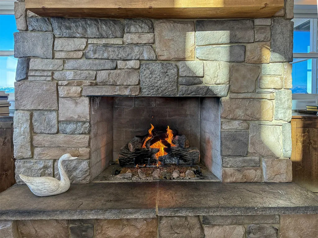 460 13th Lane SW Fairfield MT 59436