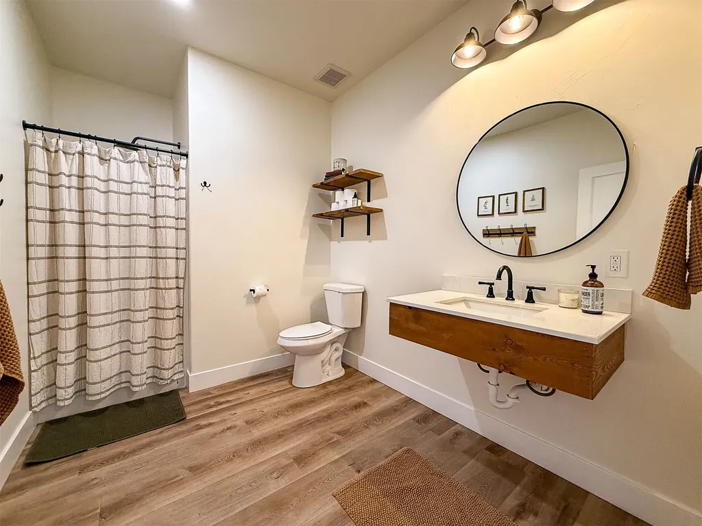 460 13th Lane SW Fairfield MT 59436