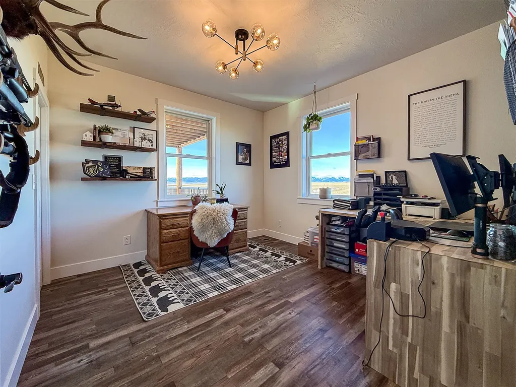 460 13th Lane SW Fairfield MT 59436
