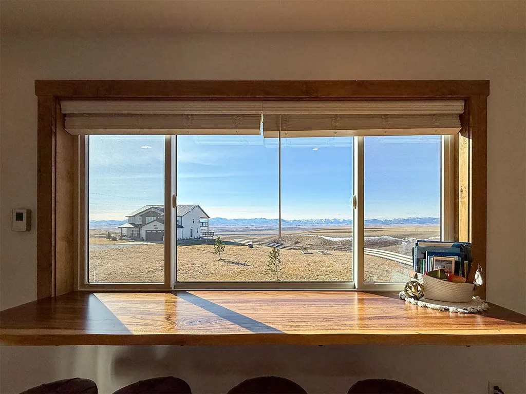 460 13th Lane SW Fairfield MT 59436