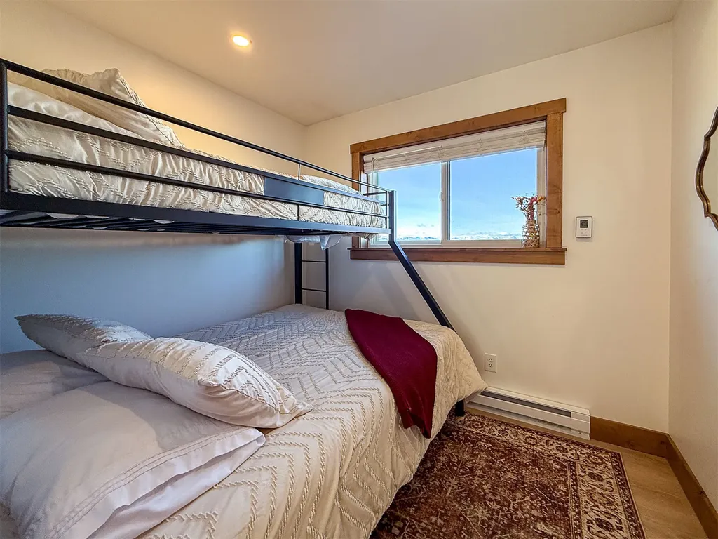 460 13th Lane SW Fairfield MT 59436
