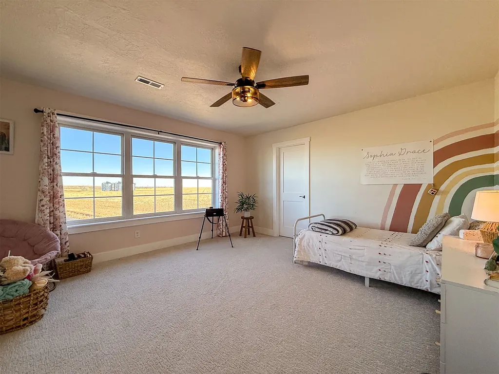 460 13th Lane SW Fairfield MT 59436