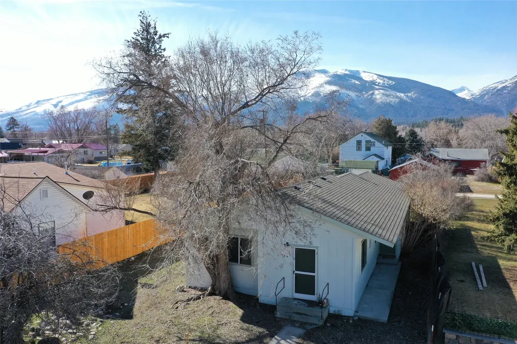 709 N 6th Street Hamilton MT 59840