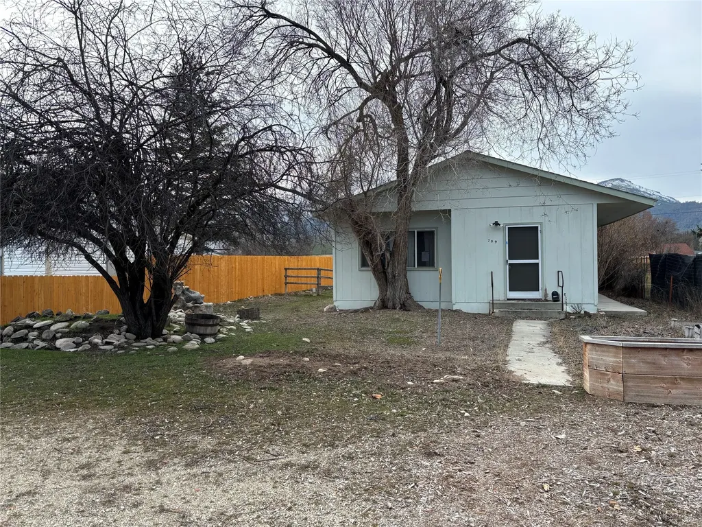 709 N 6th Street Hamilton MT 59840