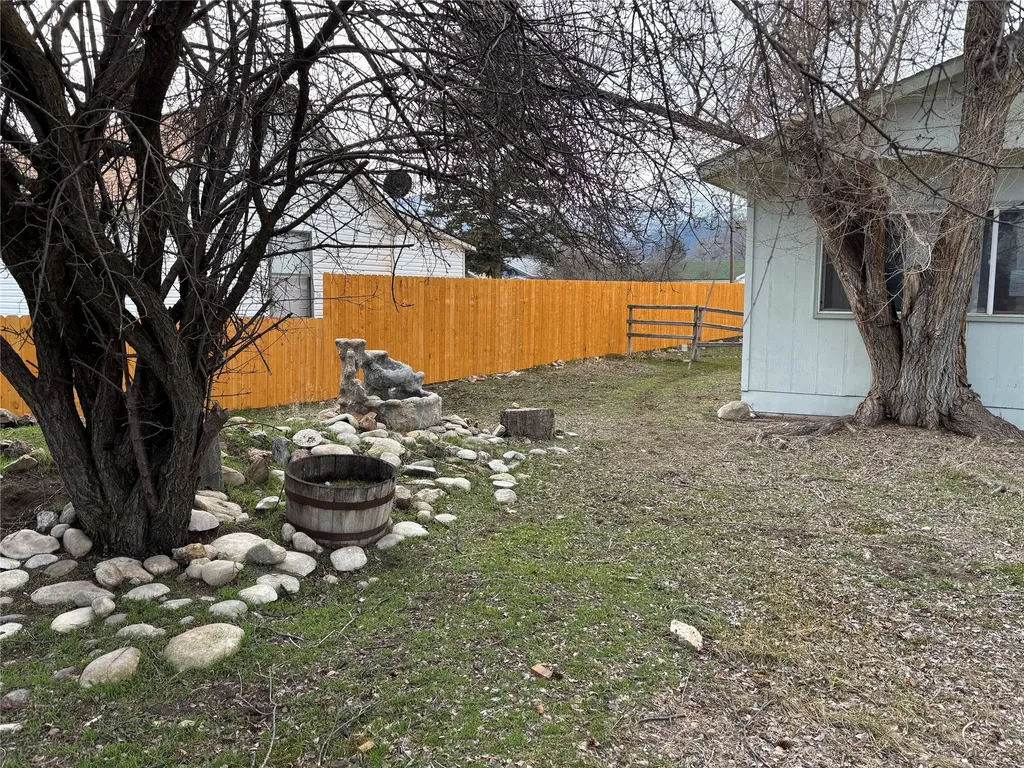 709 N 6th Street Hamilton MT 59840
