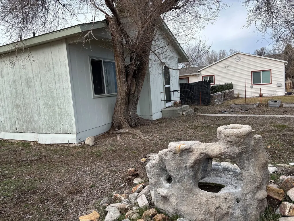 709 N 6th Street Hamilton MT 59840