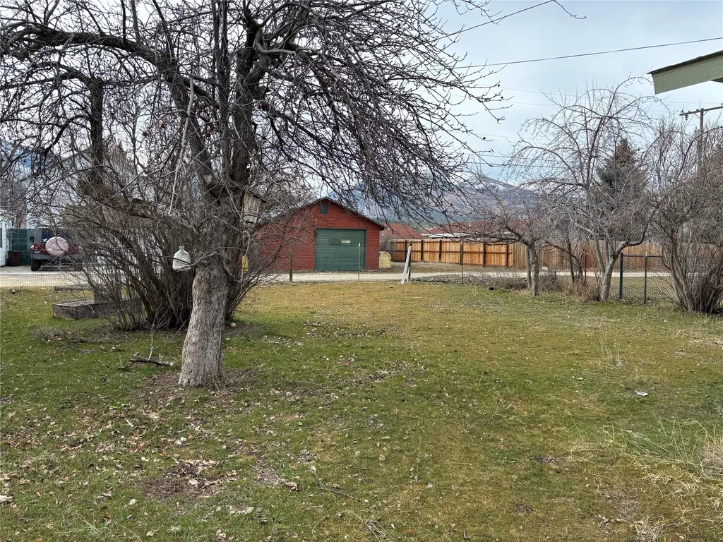709 N 6th Street Hamilton MT 59840