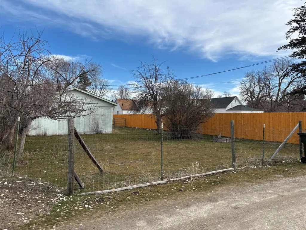 709 N 6th Street Hamilton MT 59840