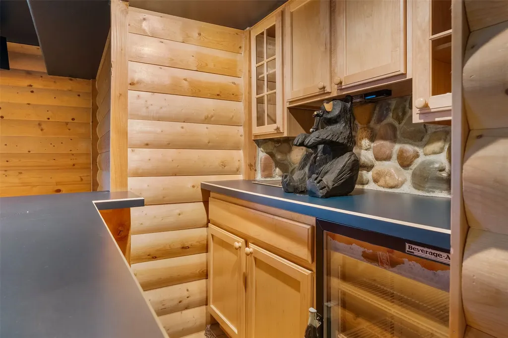 4607 Hillview Way Missoula MT 59803