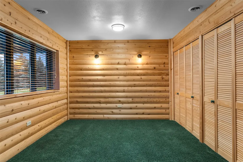 4607 Hillview Way Missoula MT 59803