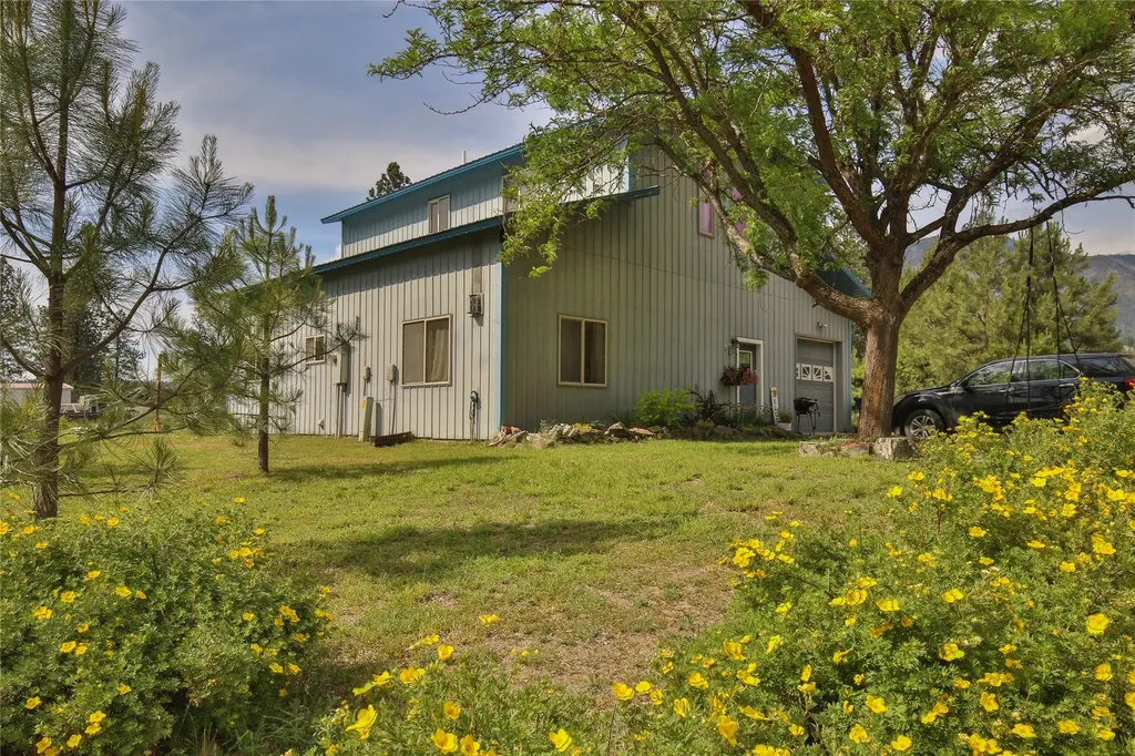 86 Steamboat Way W Thompson Falls MT 59873