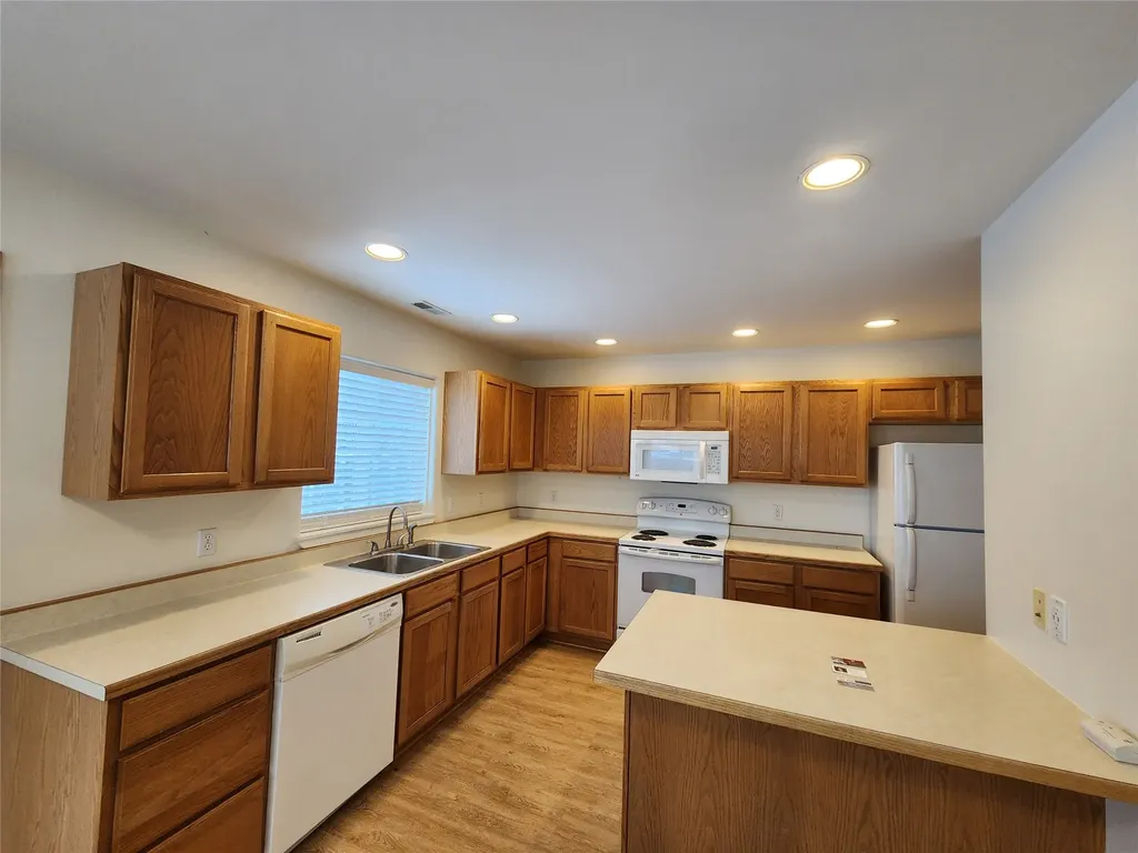 1996/1998 Greatview Avenue Kalispell MT 59901