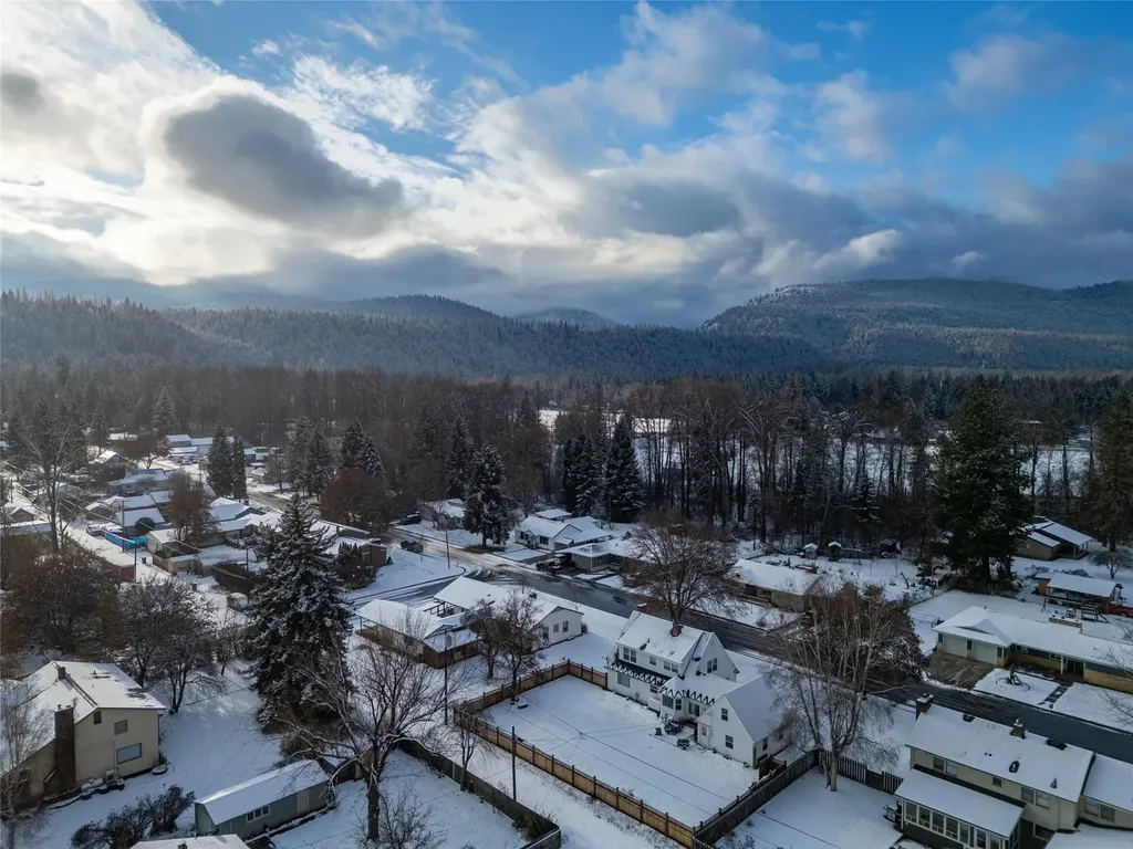 1009 Idaho Avenue Libby MT 59923
