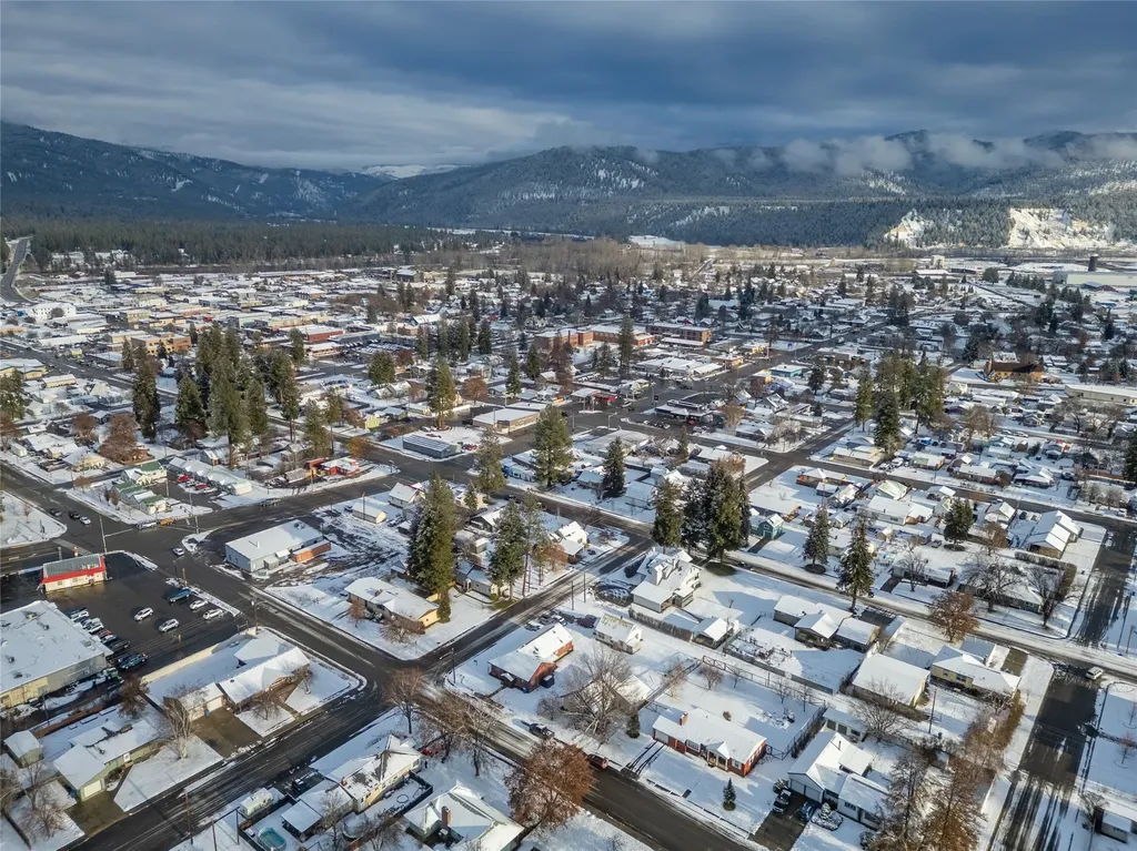 1009 Idaho Avenue Libby MT 59923