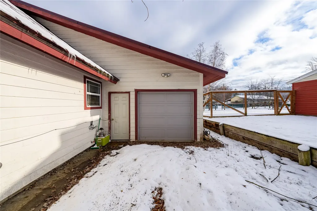 1009 Idaho Avenue Libby MT 59923