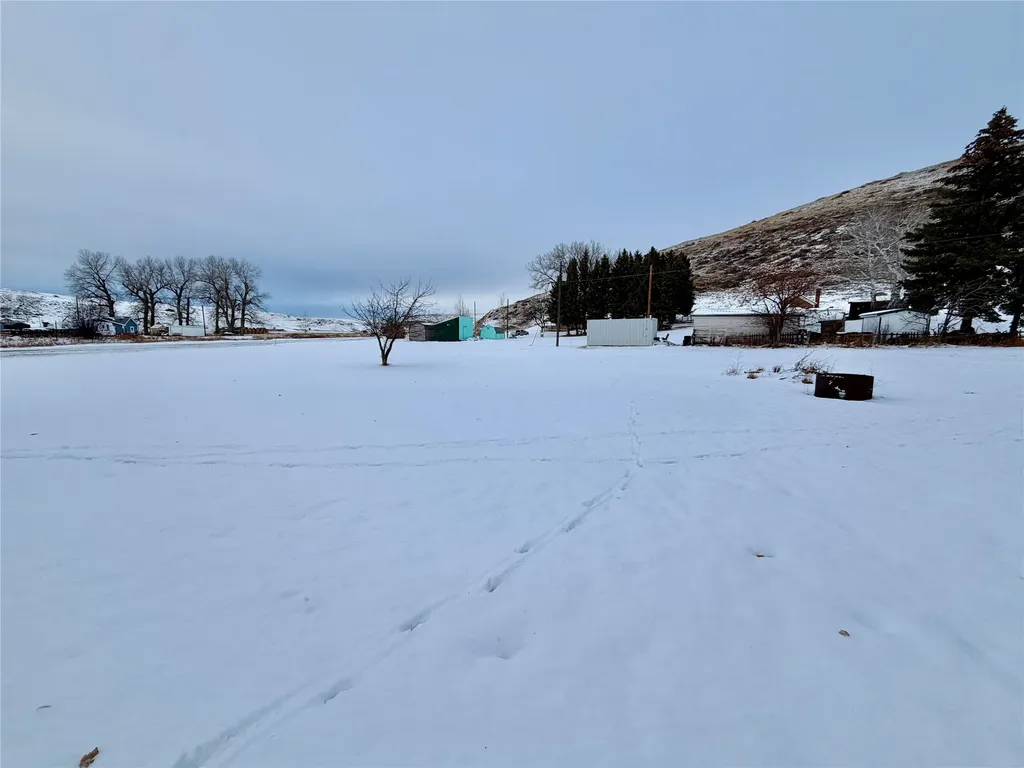 24 Luxor Lane Sand Coulee MT 59472