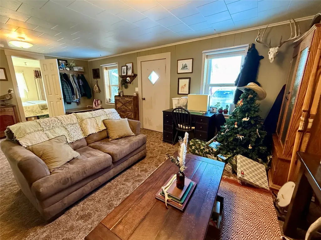 227 5th Avenue NE Choteau MT 59422