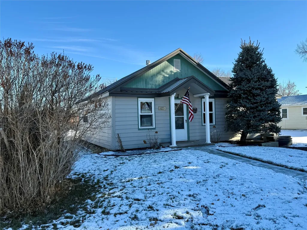 227 5th Avenue NE Choteau MT 59422