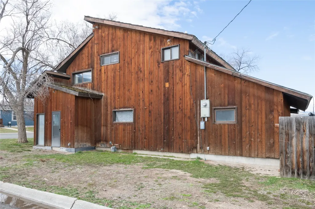 1800 Laurel Street Helena MT 59601