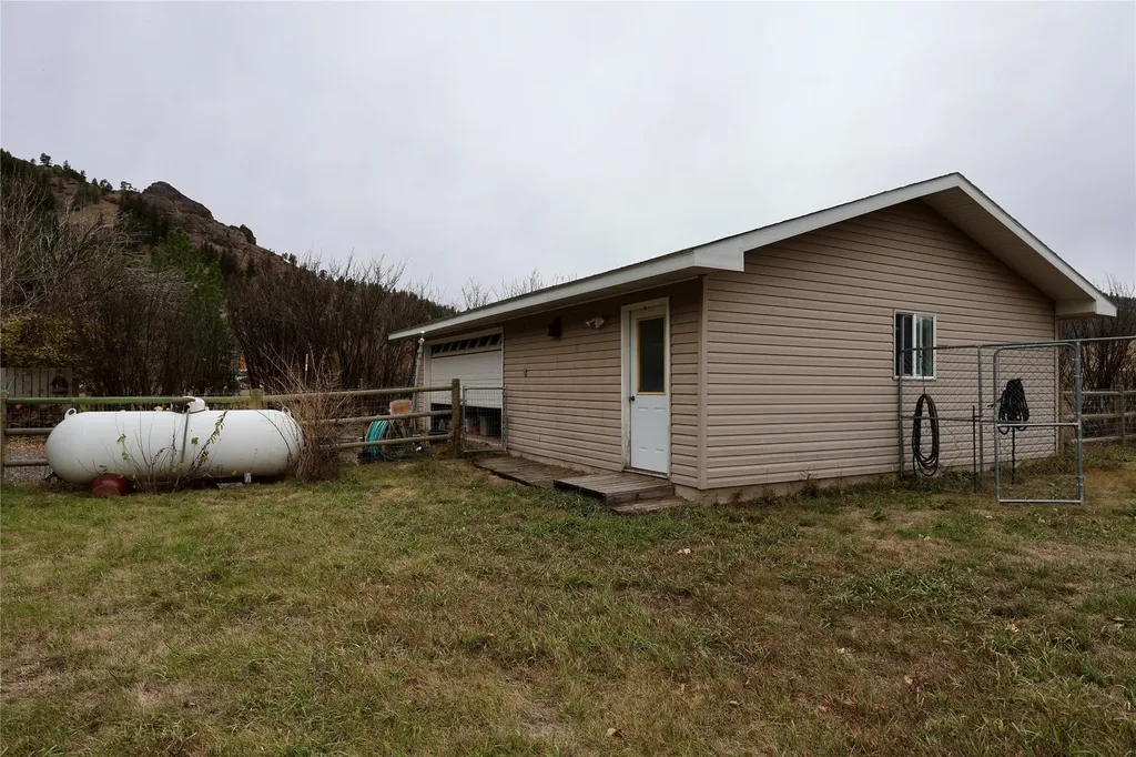 29 River Drive Cascade MT 59421