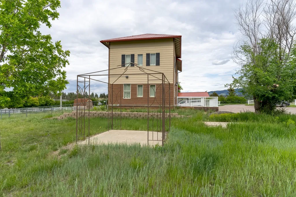 3 Microwave Hill Road Montana City MT 59634
