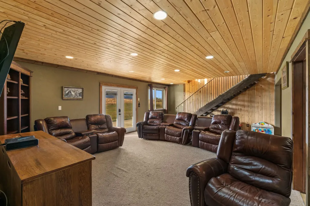 2258 B Mount Highway 287 Alder MT 59710