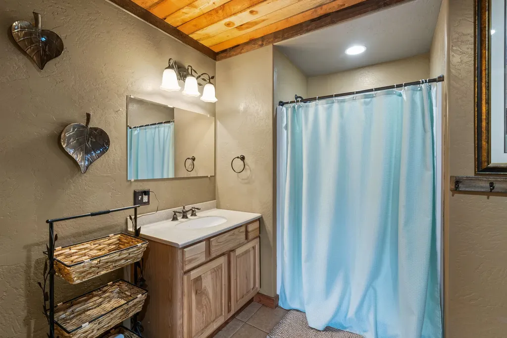 2258 B Mount Highway 287 Alder MT 59710