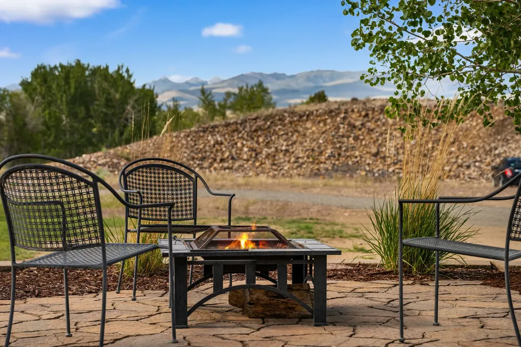 2258 B Mt Highway 287 Alder MT 59710