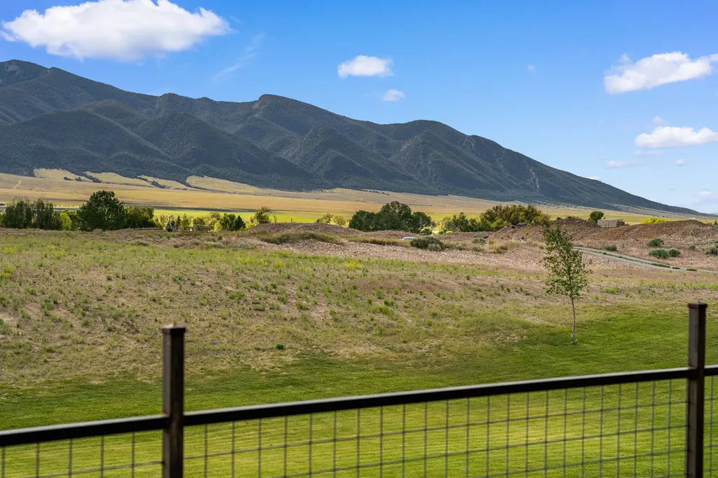 2258 B Mt Highway 287 Alder MT 59710