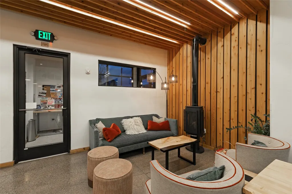 2413 S Higgins Avenue Missoula MT 59801