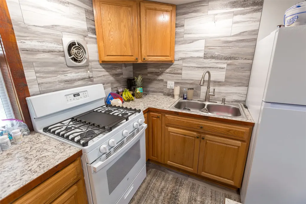 2213 Main Street E Thompson Falls MT 59873