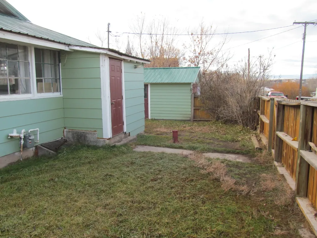 137 N Main Street Drummond MT 59832