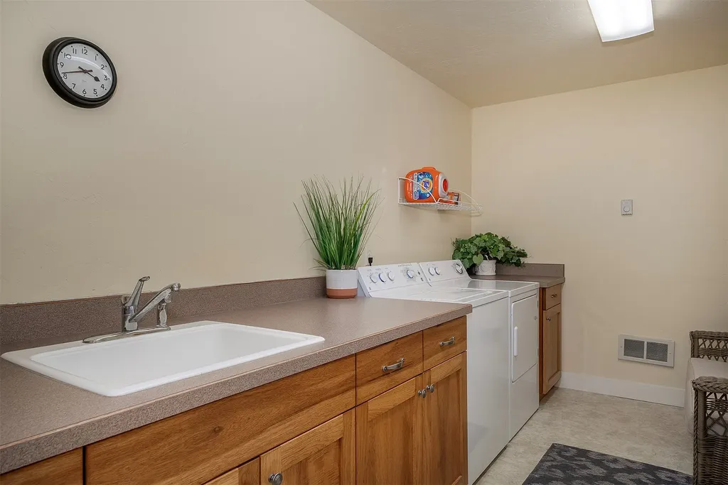 2036 Marina Court Bigfork MT 59911